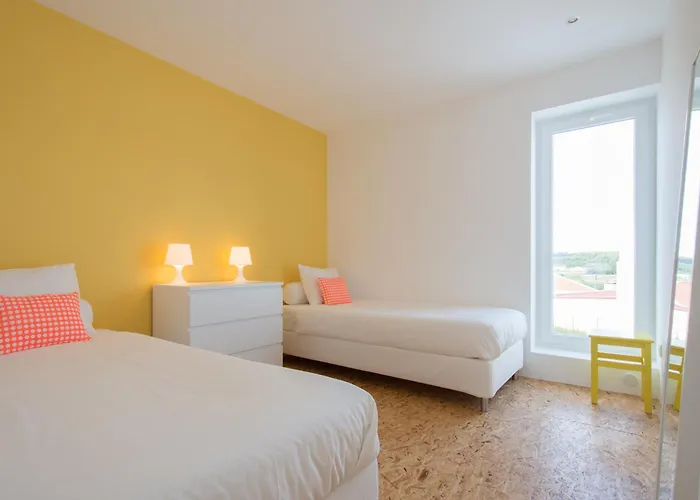 Casasupertubos - 1-8 * Atouguia Da Baleia