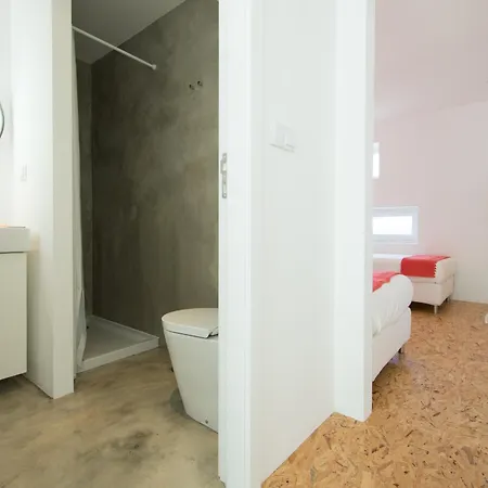 Casasupertubos - 1-8 *