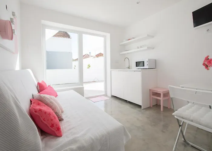 Casasupertubos - 1-8 * アトウギア・ダ・バレイア